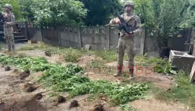 Uyuşturucu baskınında jandarma dronuna ateş açıldı
