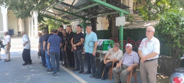 emekli postacı Fikri Yeşil Defnedildi