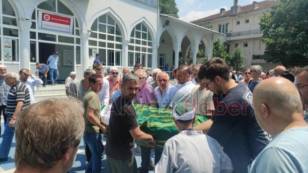 emekli postacı Fikri Yeşil Defnedildi