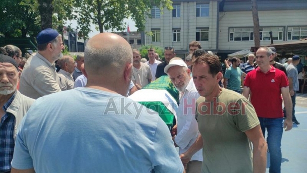 emekli postacı Fikri Yeşil Defnedildi