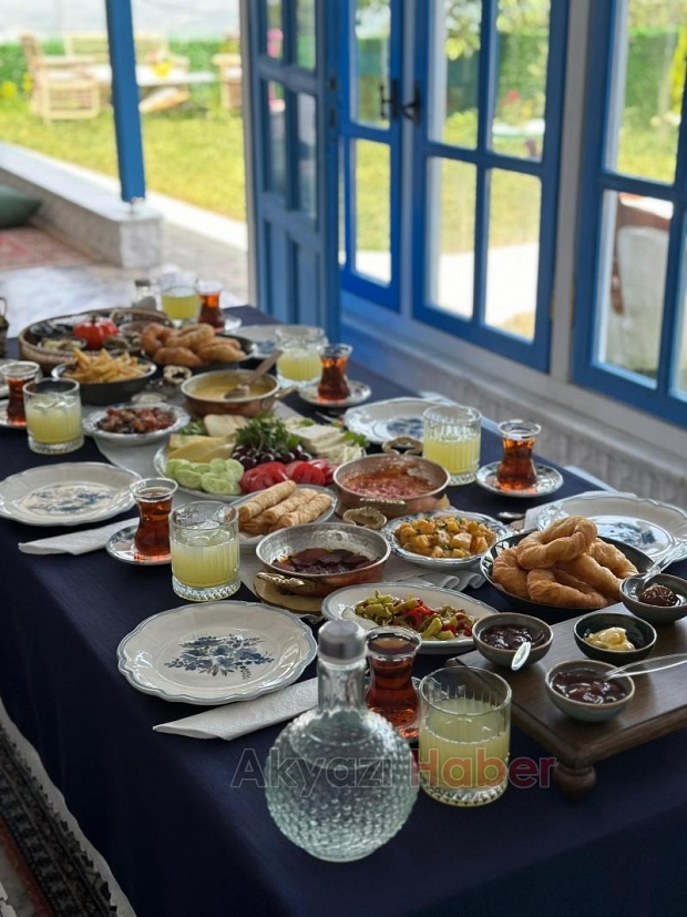 Çisa Köy Evi Kahvaltısı ile Güne Lezzetli Bir Başlangıç Yapın!