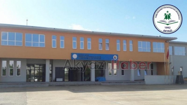 TOBB Hüsamettin Bayraktar Ortaokulu'nun LGS başarısı