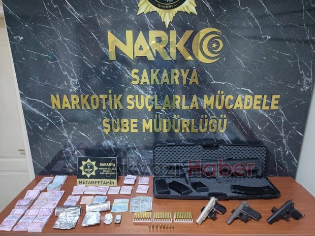 Zehir tacirlerine operasyon