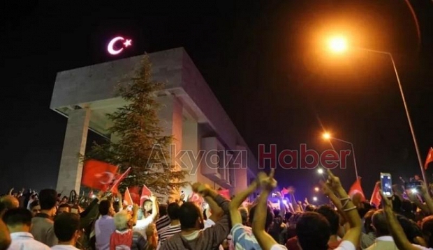 İşte 15 Temmuz hain darbe girişiminde Sakarya'da yaşananlar