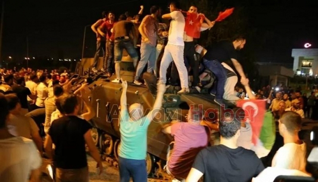 İşte 15 Temmuz hain darbe girişiminde Sakarya'da yaşananlar