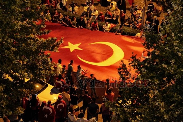15 Temmuz milletimizin kahramanlık destanı yazdığı gündür