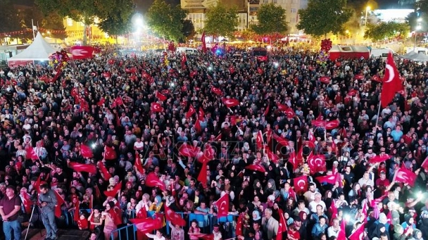 15 Temmuz milletimizin kahramanlık destanı yazdığı gündür