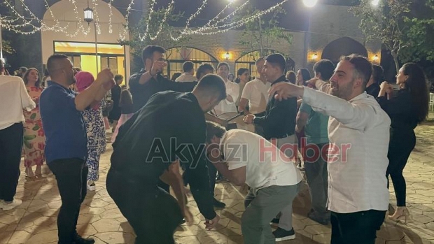 Akyazı'da görevli polis memurunun mutlu günü