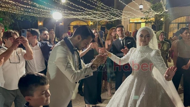 Akyazı'da görevli polis memurunun mutlu günü