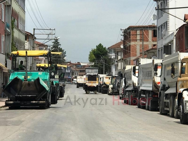 Akyazı Ormanköy ilçe girişi yenileniyor