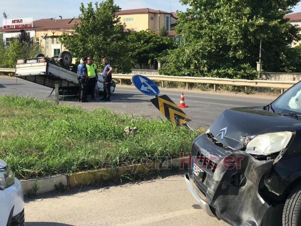 D-140'da kaza 3 yaralı