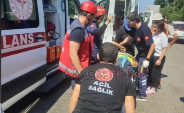 TEM Otoyolunda zincirleme kaza 5 yaralı