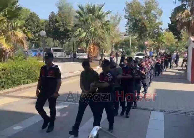 Bahis ve kumar operasyonu: 35 gözaltı