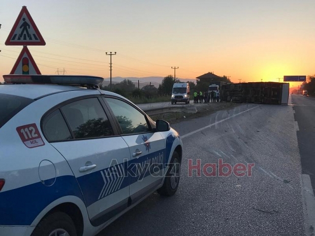 D-100'de feci kaza: 2 yaralı