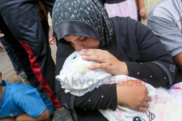 Gazze'de bir çocuk daha yetersiz beslenmeden hayatını kaybetti