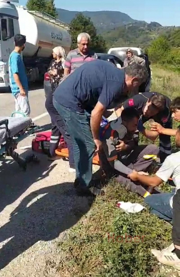Dokurcun yolunda kaza: 2 yaralı