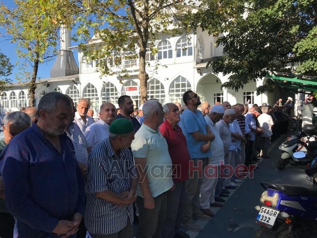 Hacer Alayoğlu defnedildi