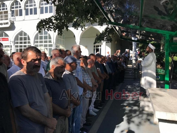 Hacer Alayoğlu defnedildi