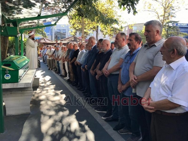 Hacer Alayoğlu defnedildi