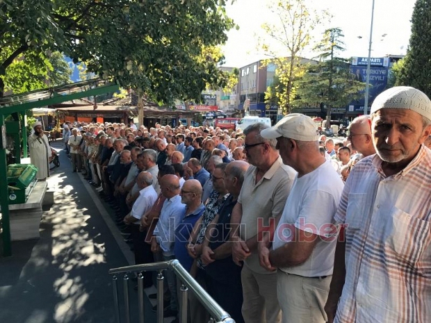 Hacer Alayoğlu defnedildi