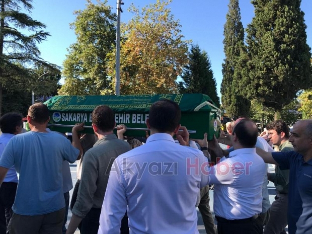 Hacer Alayoğlu defnedildi