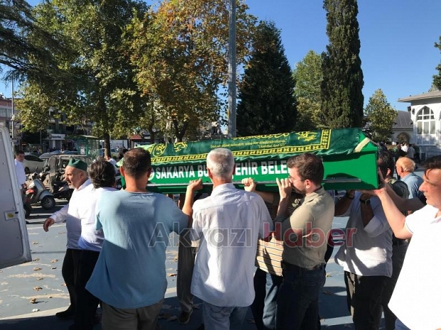Hacer Alayoğlu defnedildi