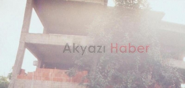 17 Ağustos 1999 Depremi'nde Akyazı'daki yıkımdan fotoğraflar