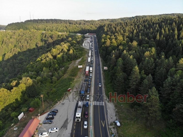 D-100 Bolu Dağı geçişinde ağır tonajlı araçlara yasak