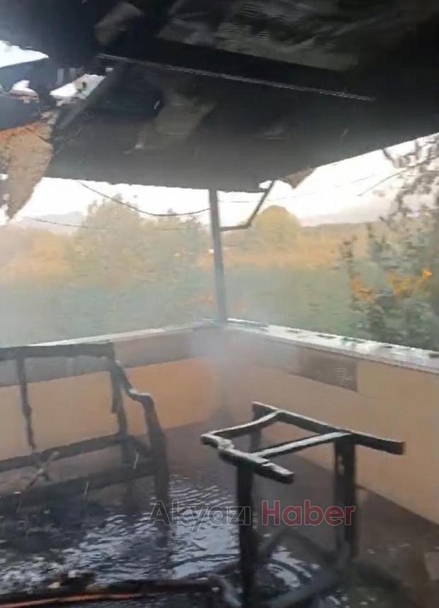 Karapürçek'te yangın