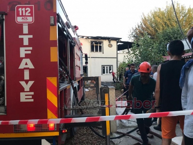 Karapürçek'te yangın