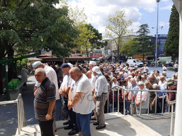 İklime Babiloğlu Defnedildi