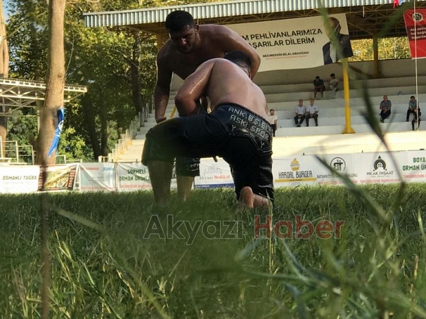Tarihi Akbalık Yağlı Güreşleri yapıldı