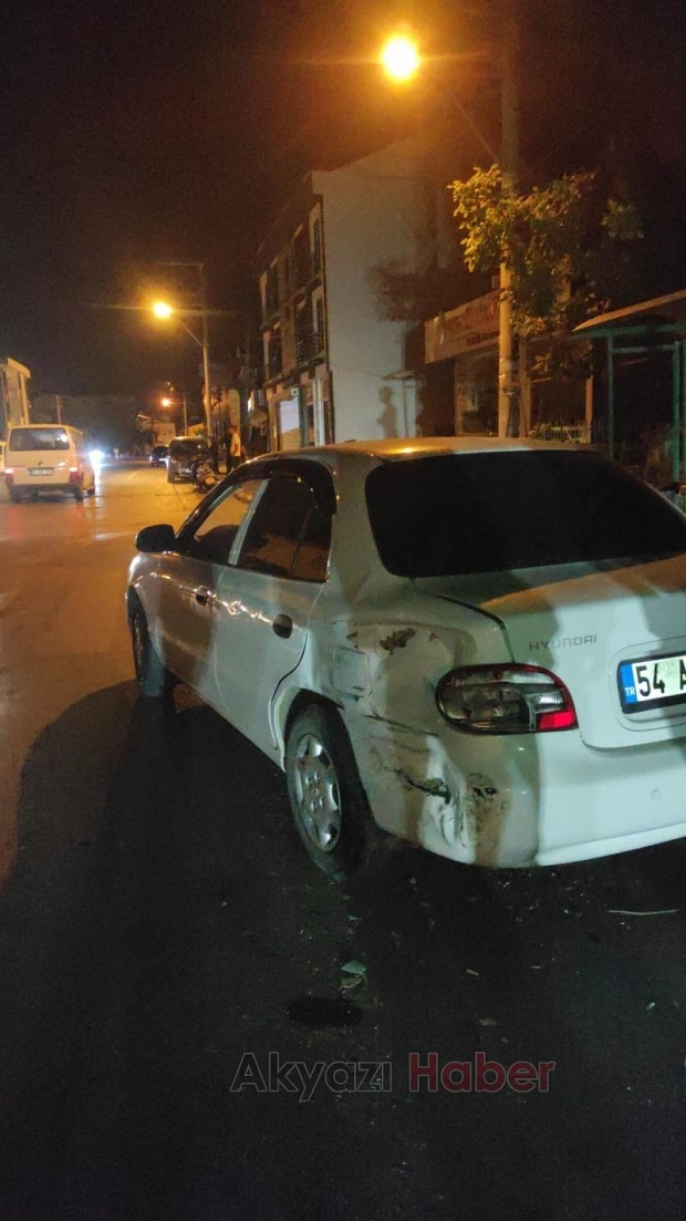 Park halindeki araca ve balıkçı tezgahlarına çarptı
