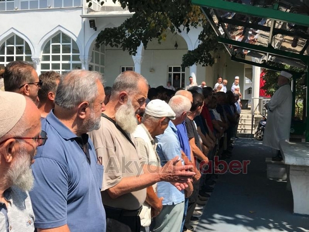 Tevhide Yalama (Çetin) son yolculuğuna uğurlandı.