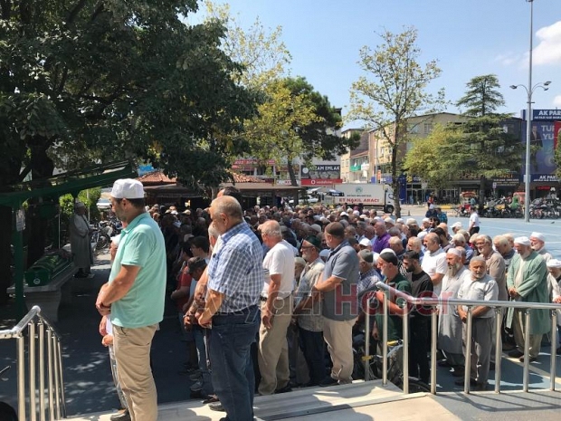 Tevhide Yalama (Çetin) son yolculuğuna uğurlandı.