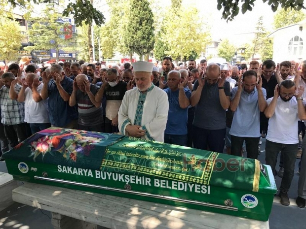 Tevhide Yalama (Çetin) son yolculuğuna uğurlandı.