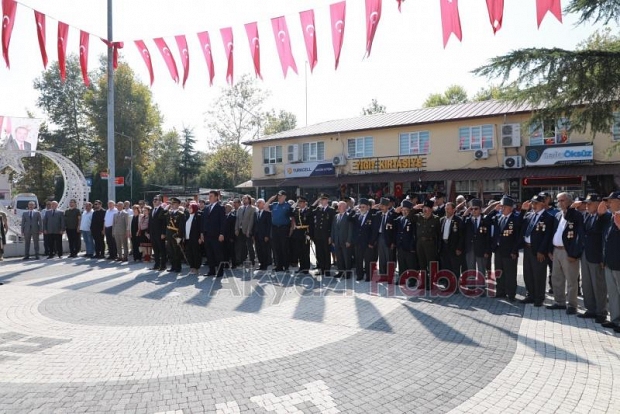 Akyazı'da 30 Ağustos Zafer Bayramı kutlandı