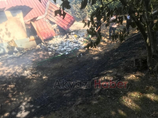 Altındere’de fındıklık içersindeki bağ evi alevlere teslim oldu