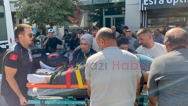 Ada Caddesinde motosiklet kazası 1 yaralı 
