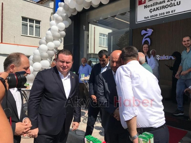 Neslihan Zeynep Çakıroğlu Ağız ve Diş Sağlığı Muayenehanesi Açıldı