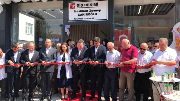 Neslihan Zeynep Çakıroğlu Ağız ve Diş Sağlığı Muayenehanesi Açıldı