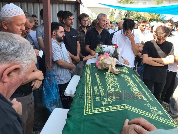 Kazada hayatını kaybetmişti, toprağa verildi