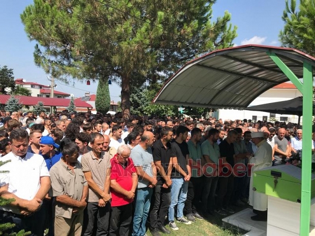 Kazada hayatını kaybetmişti, toprağa verildi