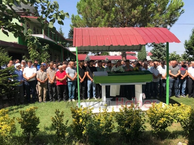 Kazada hayatını kaybetmişti, toprağa verildi