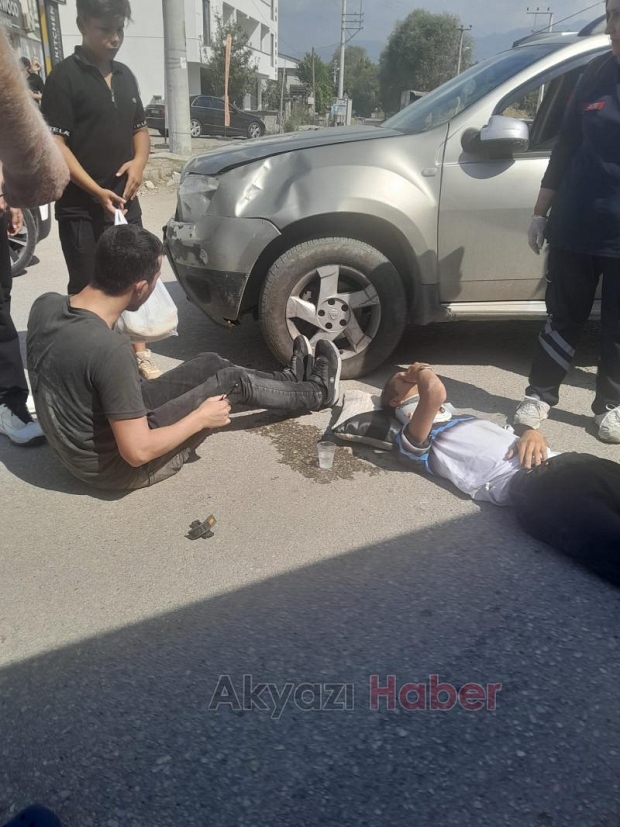 Akyazı'da kaza 2 yaralı