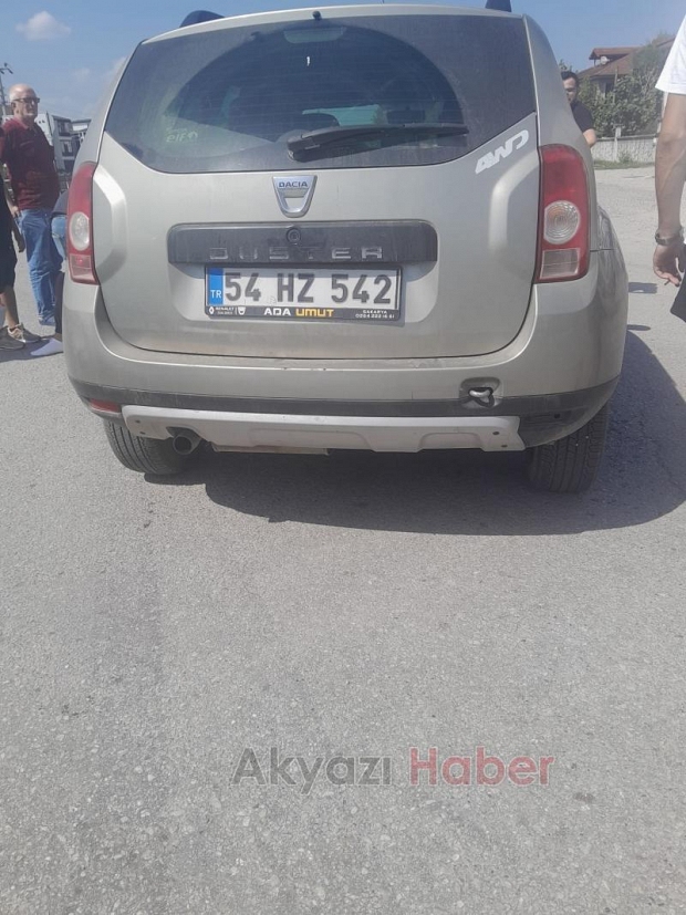 Akyazı'da kaza 2 yaralı