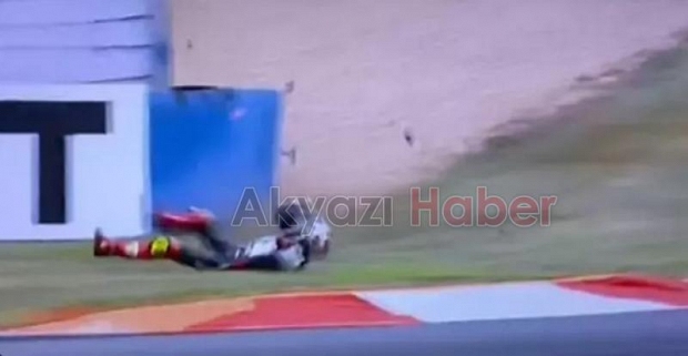 Toprak Razgatlıoğlu pistte kaza yaptı