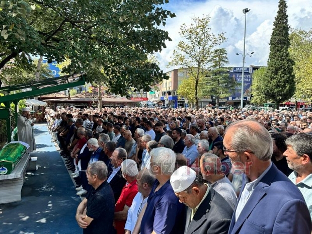 Fuat Yılmaz ve Asaf Aktürk dualarla toprağa verildi