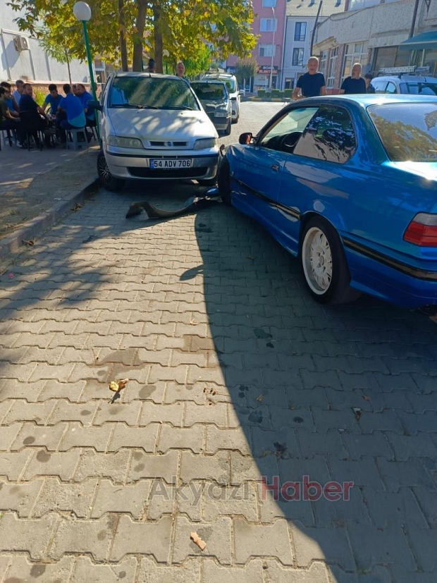 Avukat ve babasının aracına çarptıkları adamı darp ettiler iddiası