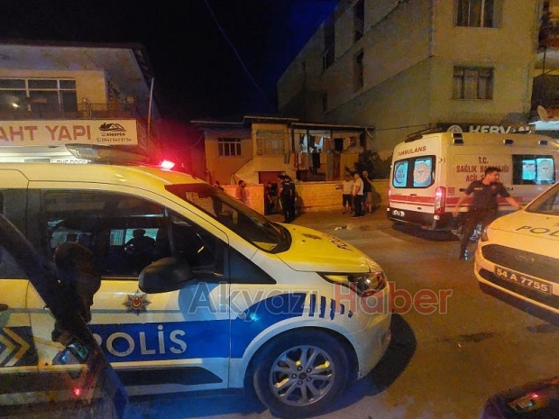 Akyazı'da bıçaklı kavga 1 ağır yaralı